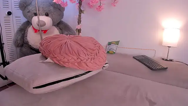 kitty_miaa webcam