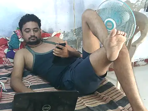 ROCOGUJUBULL webcam