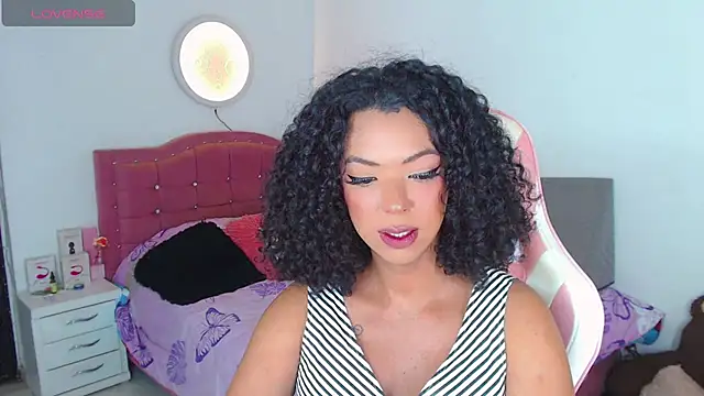 Tanedra_collings webcam