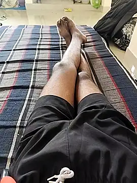 its_your_boy_2001 webcam