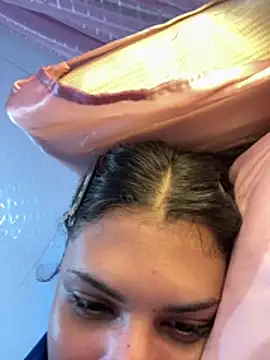 luludolll Live Web Cam Show