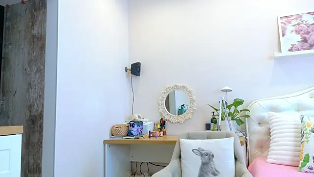 LadySweetWife webcam