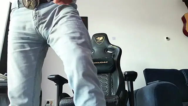 ChrisKox webcam