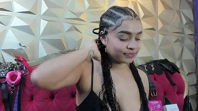 Charlotte_Bms7