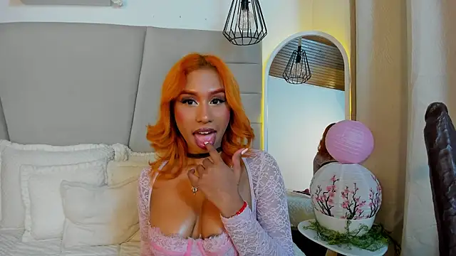 Nicole_Brown1126 webcam