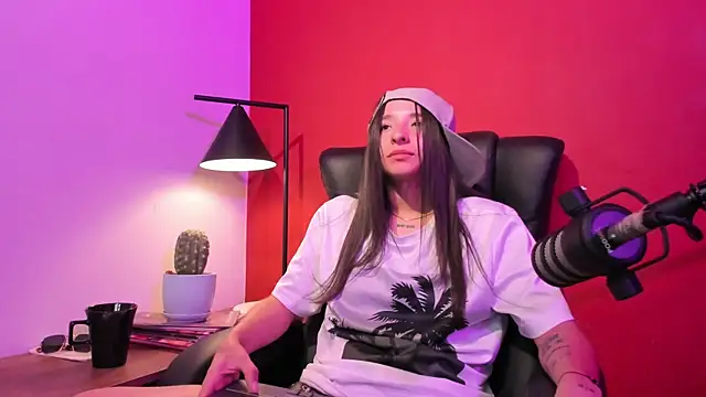 victoria_zaenzz webcam