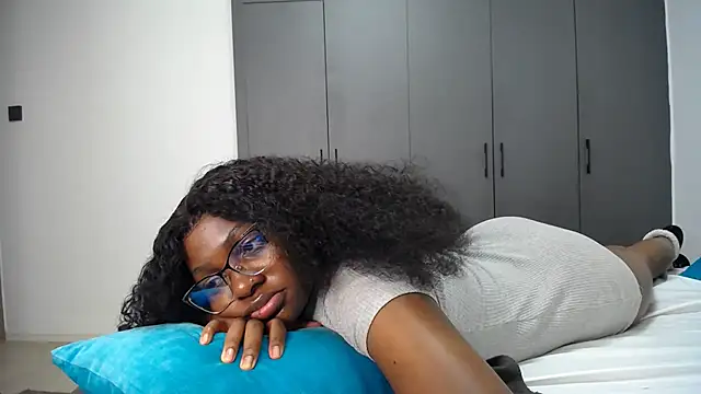 Pretty_Liya08 webcam
