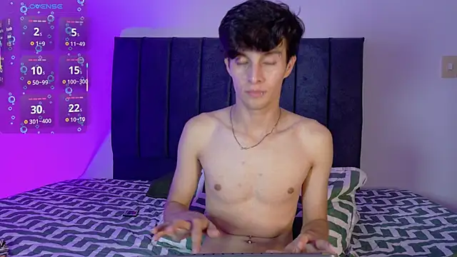 axxxel_twink