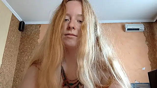 KateVibe_01 webcam