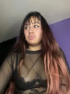 Leyla_collinss_