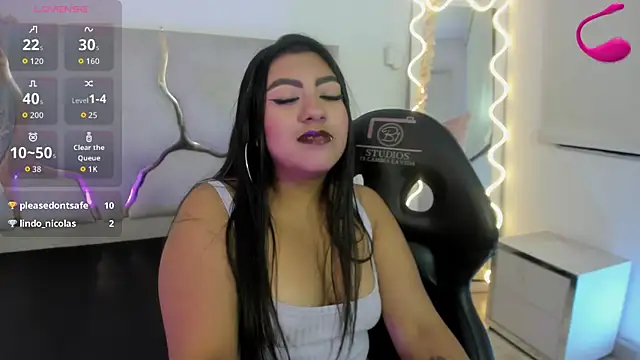 Laulin_tay webcam