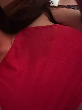 YaraQueen webcam