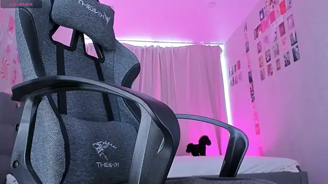 Eva_Harper webcam