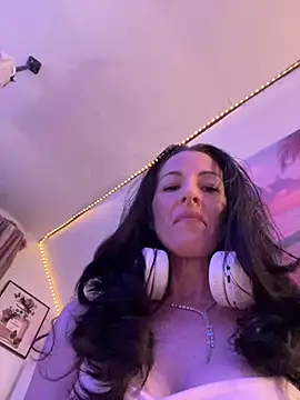 Oliviaaadreamz webcam