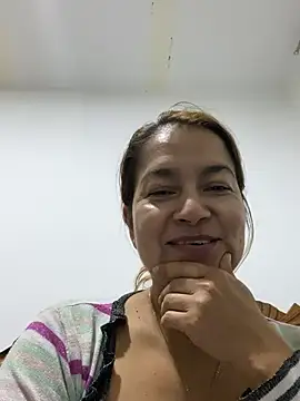 Jlo_69 webcam