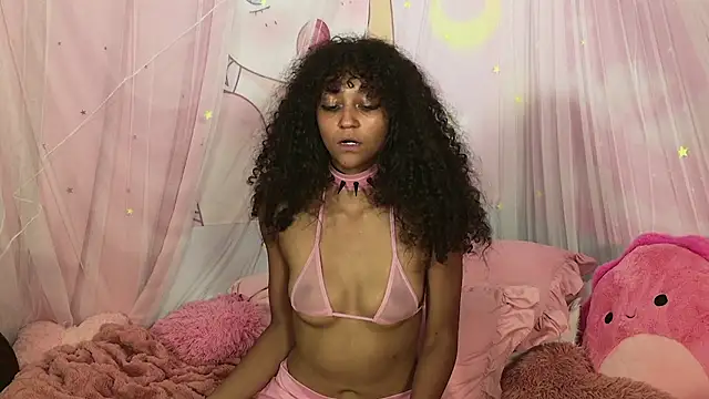 mia_hart webcam
