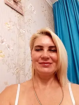 JennyOMay webcam