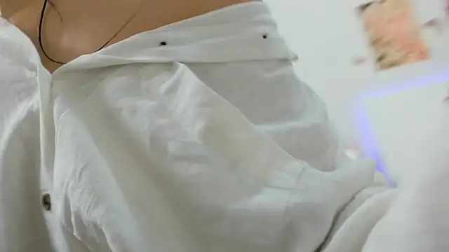 Milly_Lane webcam