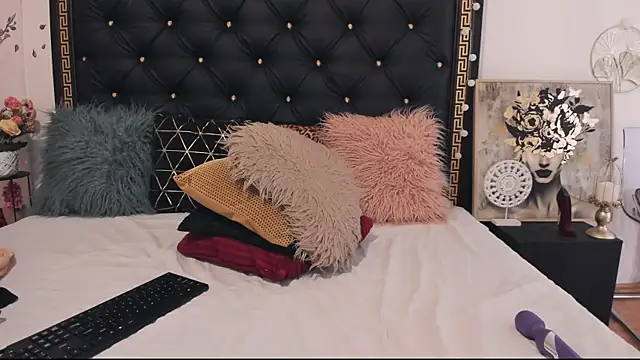 PreciousAillyn webcam