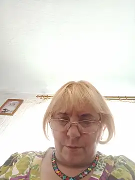 Elena_Beautiful784