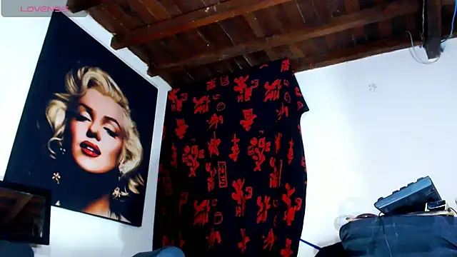 licy_blonde_hot webcam