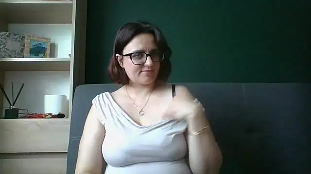 sensual_paris webcam