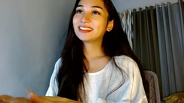 SweetLilly_18 webcam