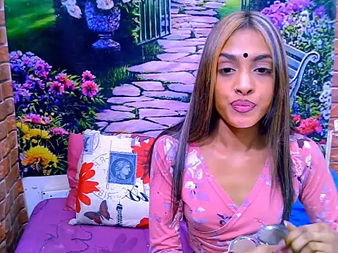 IndianPretty14u2Luv webcam