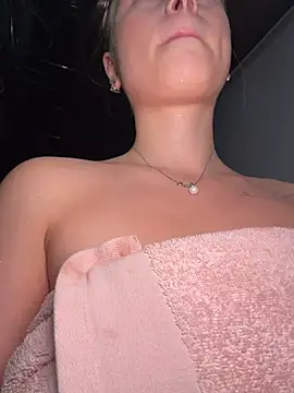 NinaVerse Live Web Cam Show