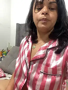 Kataliina live cam on StripChat
