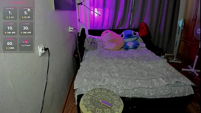 monica__elder webcam