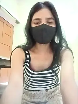 Mahira-- webcam