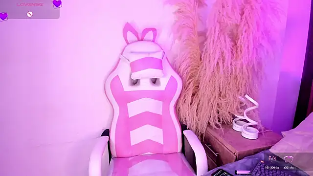 CristineRainn_ webcam