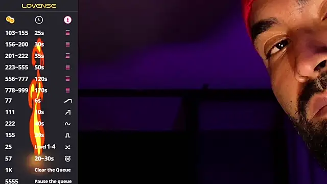Max-prada webcam