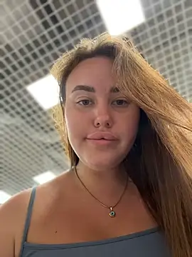 KiraSunshine webcam