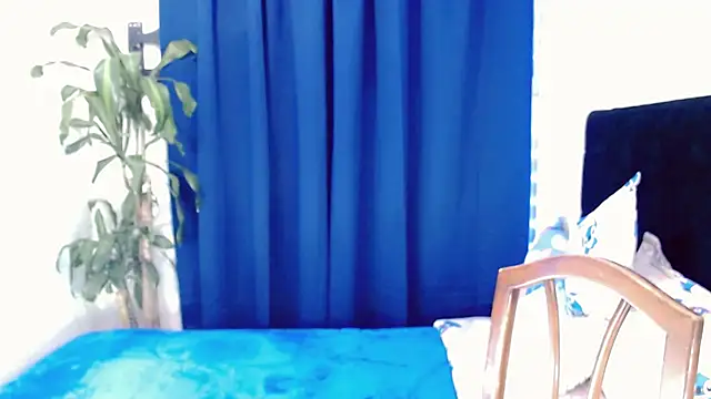 NathalialLooes webcam