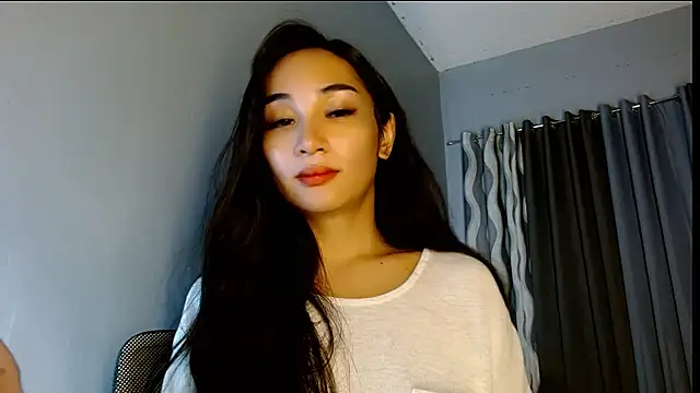 SweetLilly_18 webcam