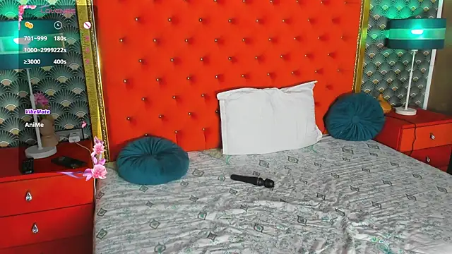 VallerieJones webcam