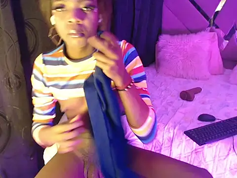 Keily_Tsx1 webcam