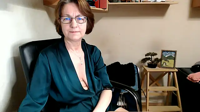 katemodel webcam