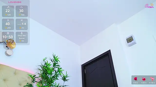 TemptingLuna_ webcam