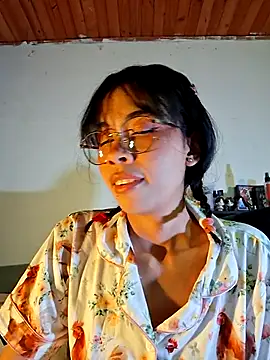 Dolli_virginpussy webcam