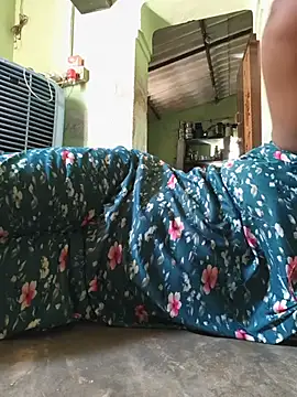 Tamilselviroja- webcam
