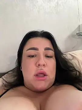 SwittieKendra webcam
