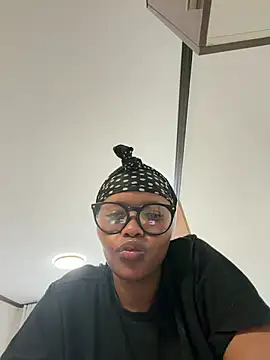 Neelo-Smith Live Web Cam Show
