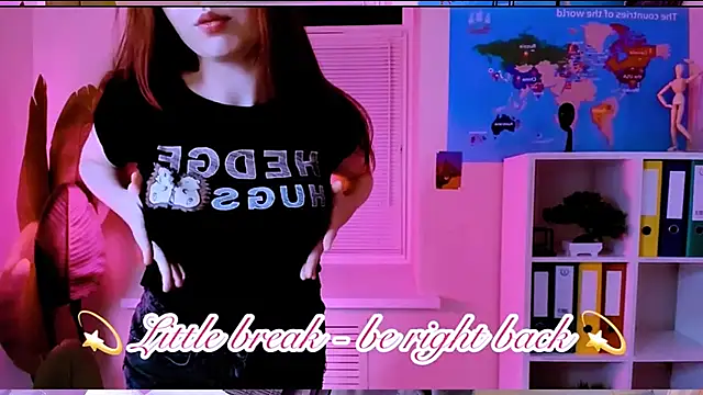 CarolGiggly webcam