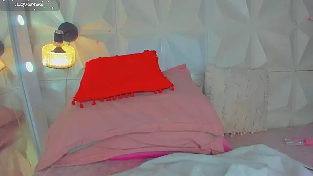 cute_latinaxxx webcam