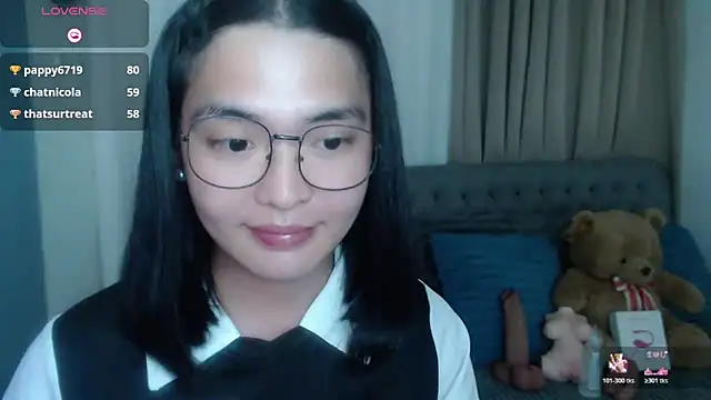zhaviahale21 webcam