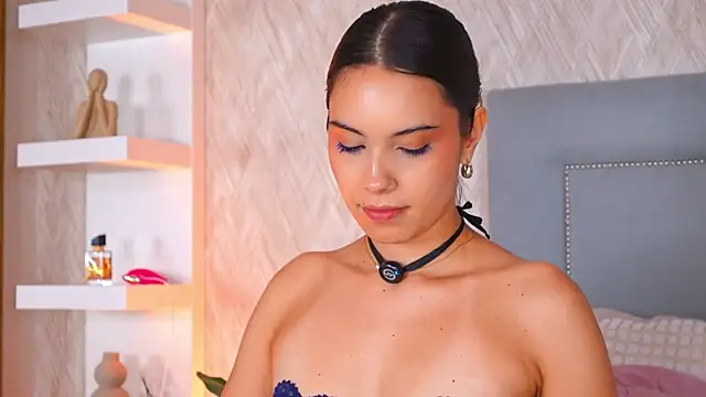 Sofy_Bradd webcam