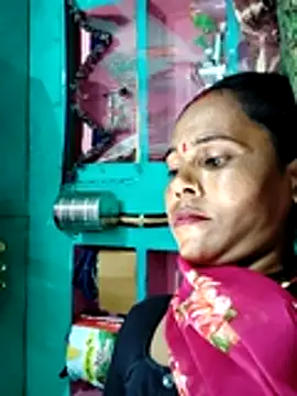 Pooja750 webcam